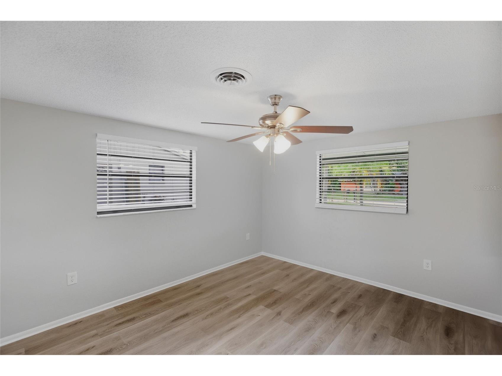 101 Oberlin Road Venice FL 34293 C7516264 image11