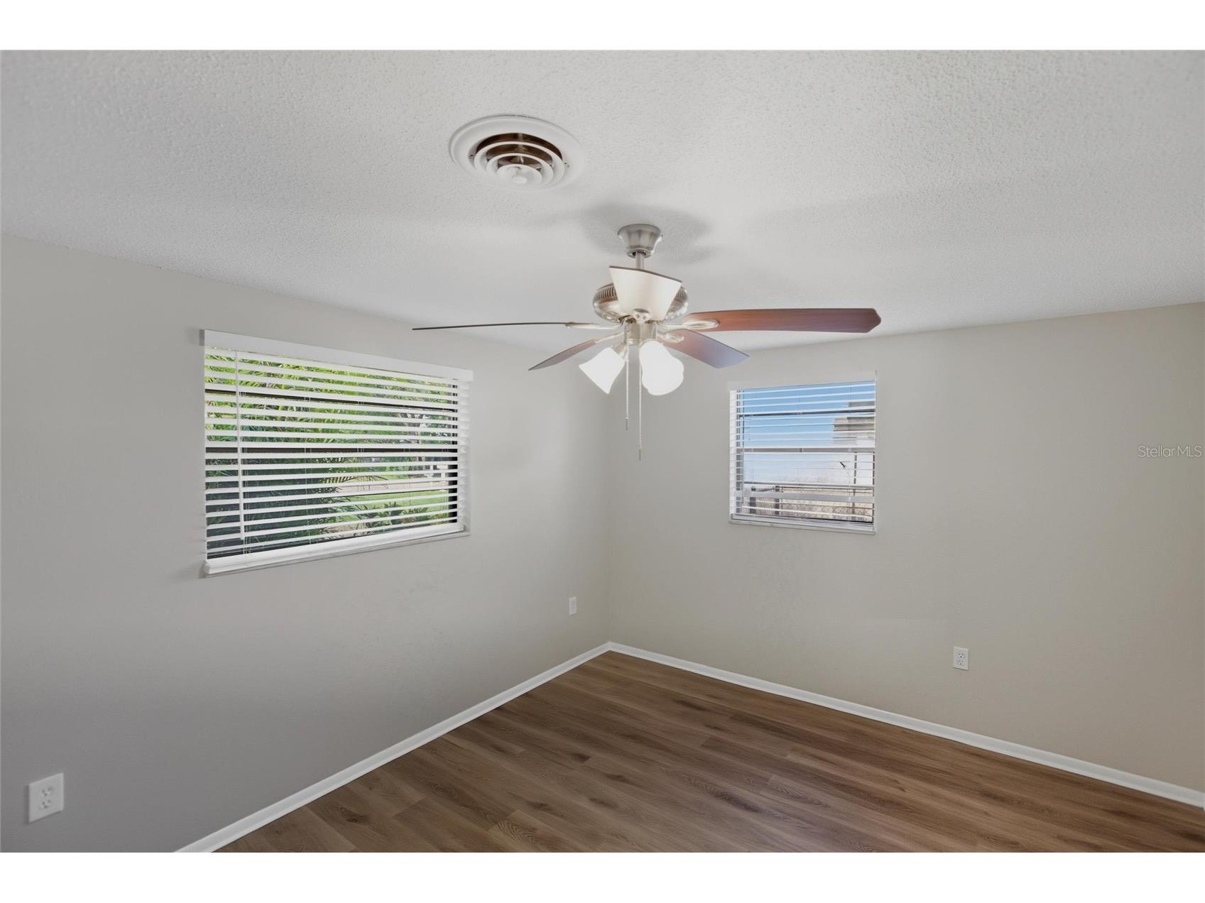 101 Oberlin Road Venice FL 34293 C7516264 image16