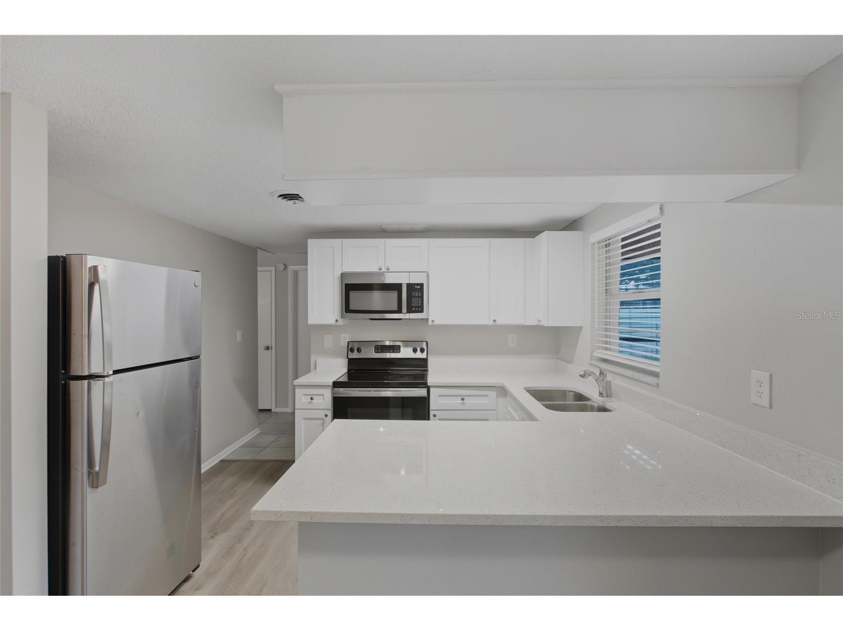 101 Oberlin Road Venice FL 34293 C7516264 image2