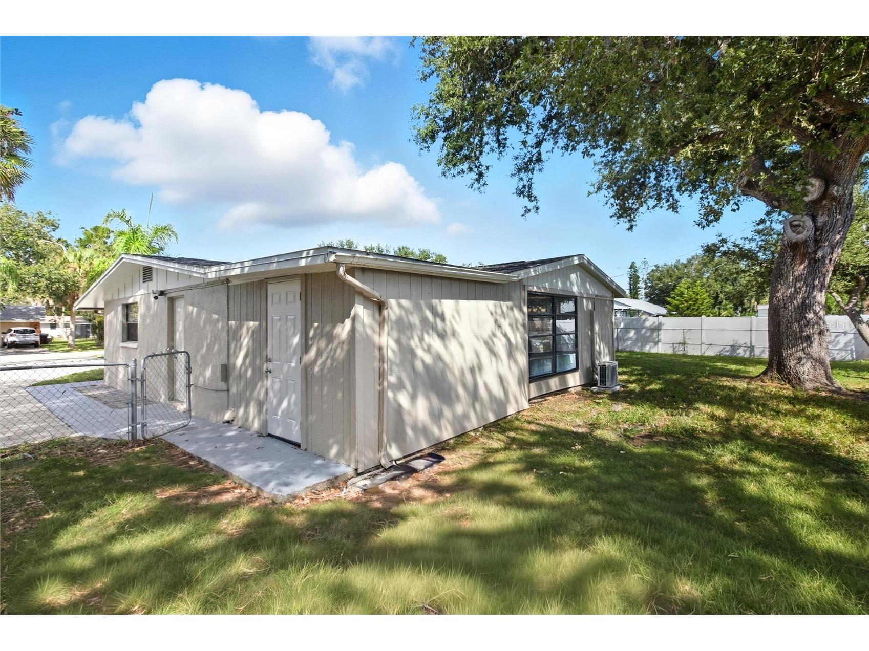 101 Oberlin Road Venice FL 34293 C7516264 image5