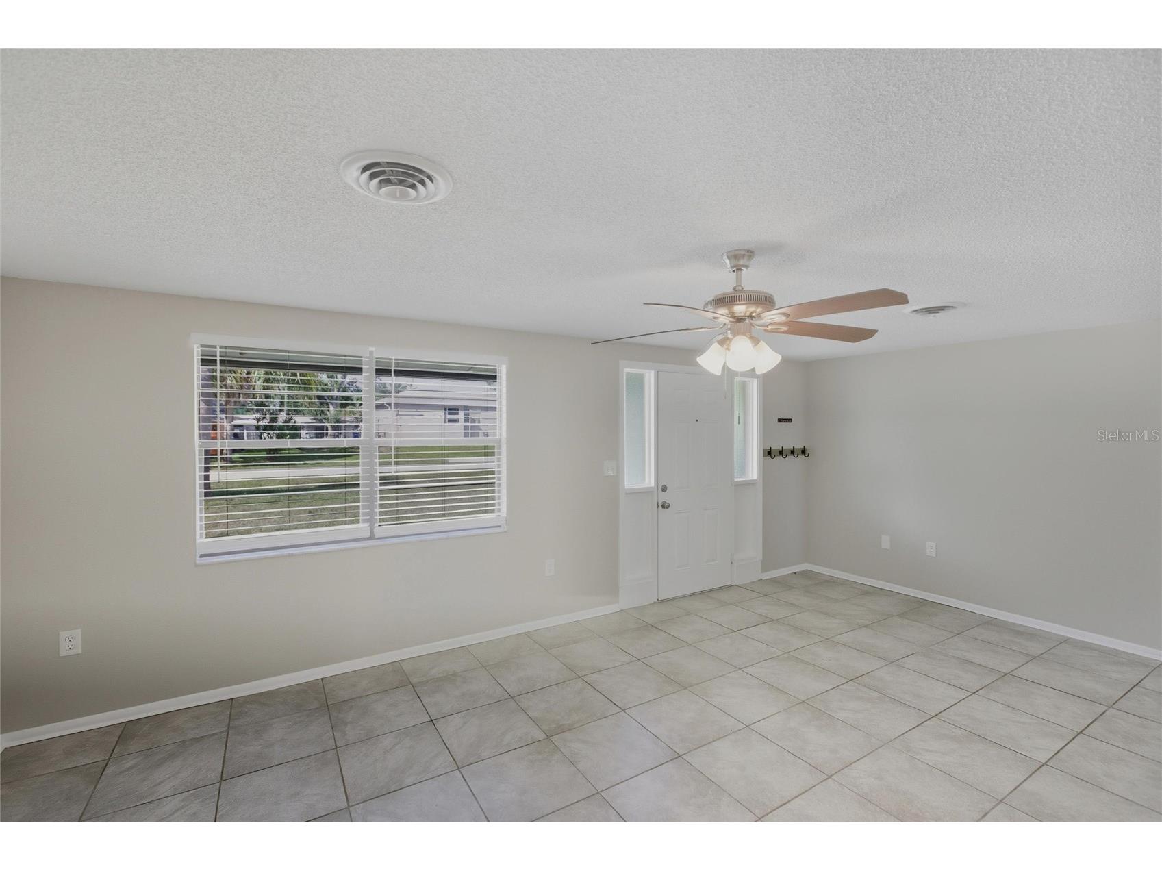 101 Oberlin Road Venice FL 34293 C7516264 image6