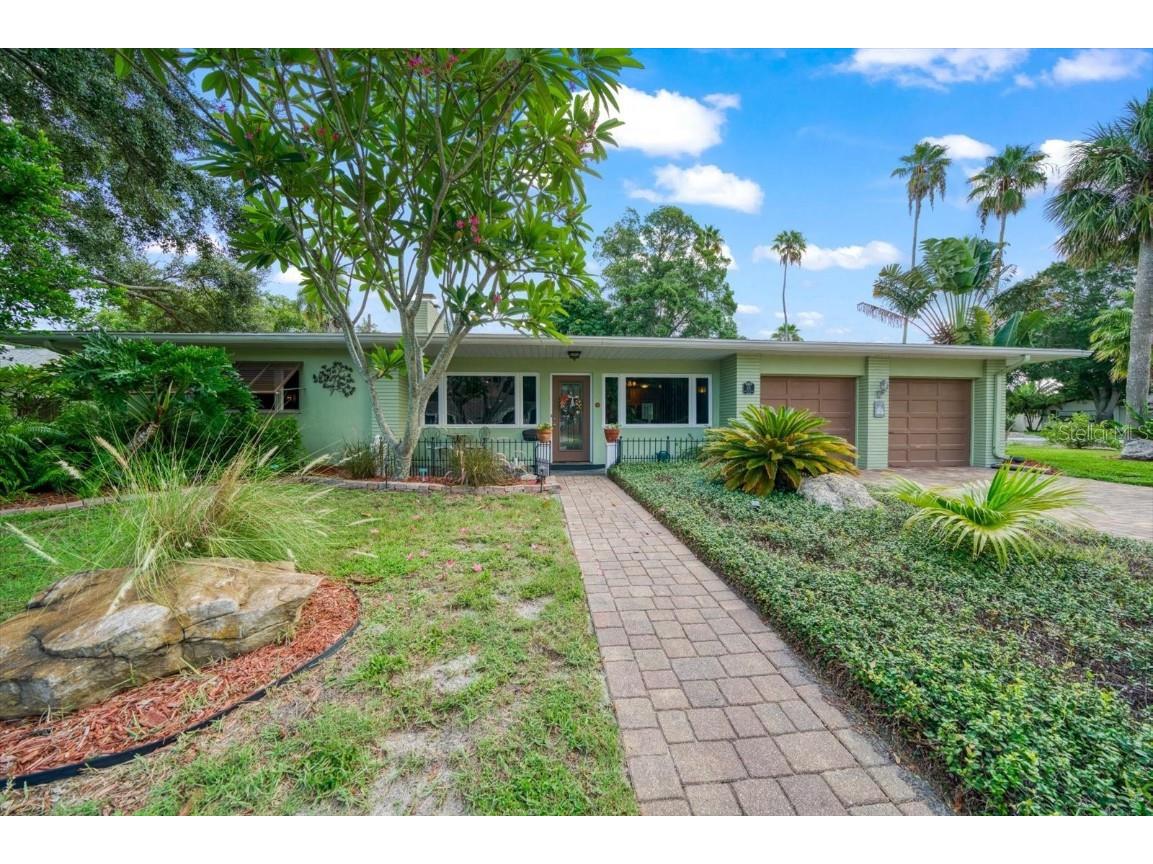 101 Osceola Road Belleair FL 33756 U8209149 image1