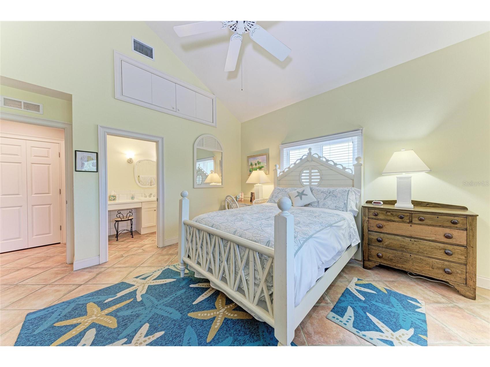 101 Palm Avenue #4 Anna Maria FL 34216 A4698024 image19
