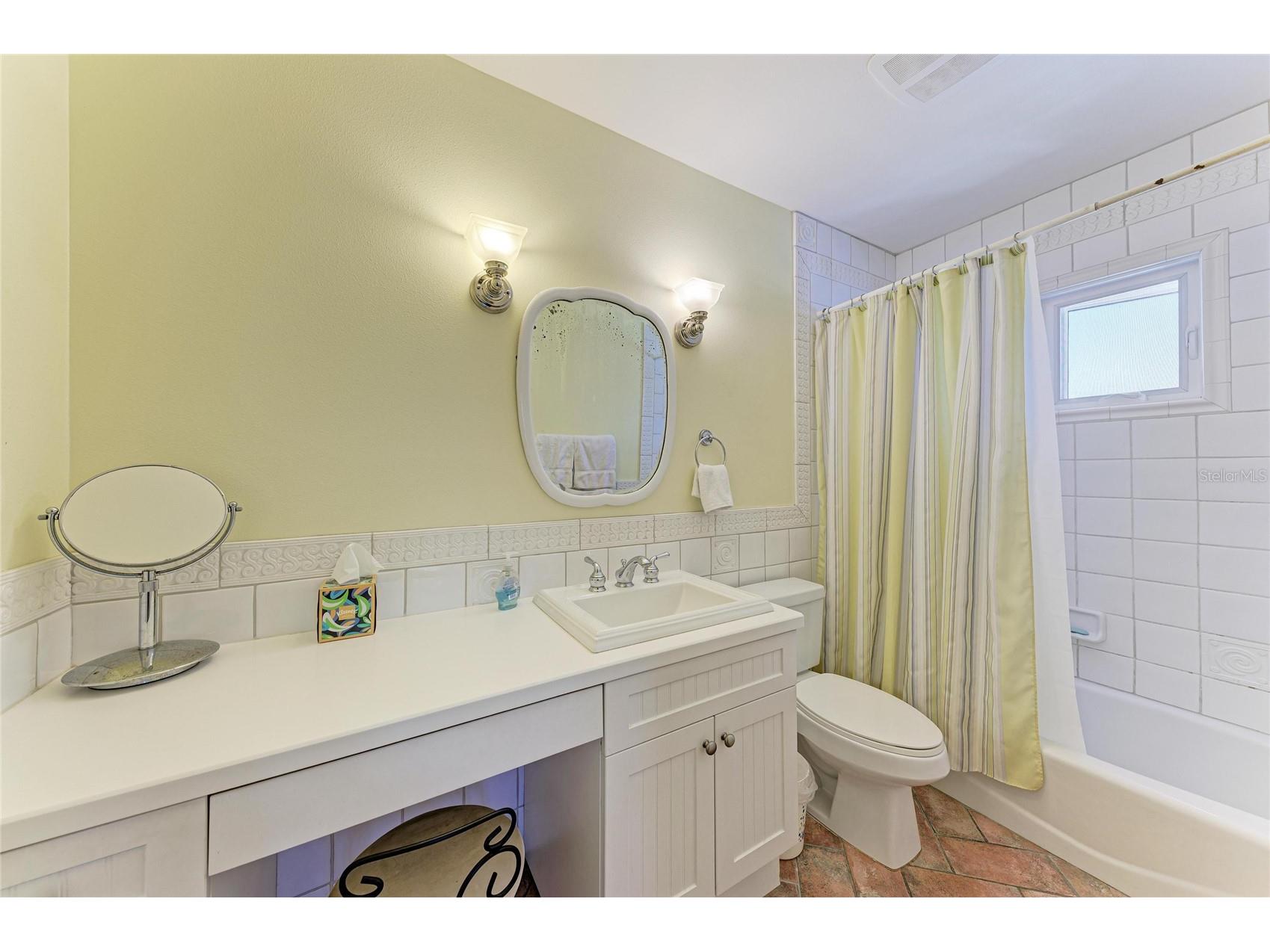 101 Palm Avenue #4 Anna Maria FL 34216 A4698024 image21