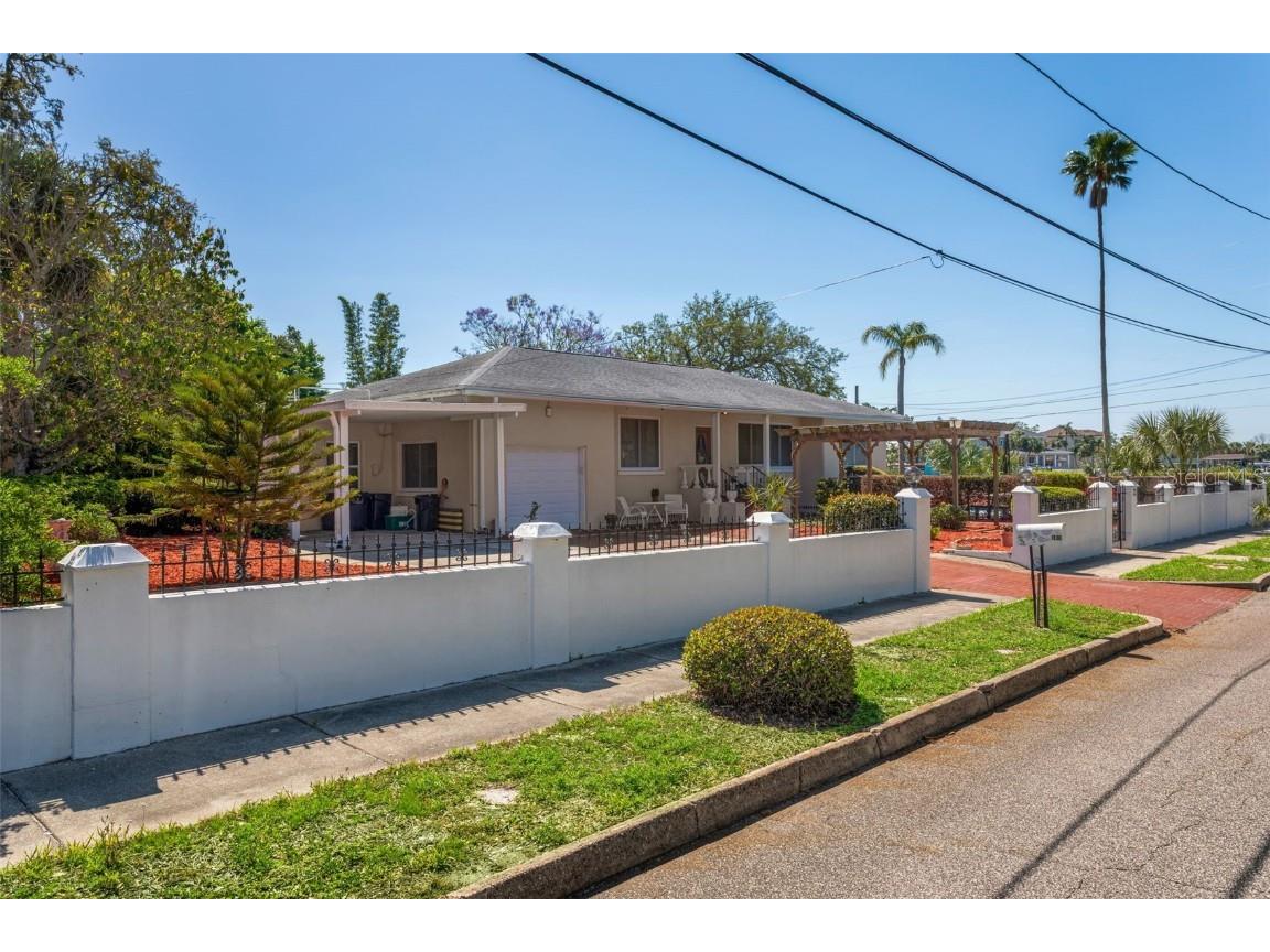 101 Pampas Avenue Tarpon Springs FL 34689 - MINETTA BAYOU TB8373396 image6