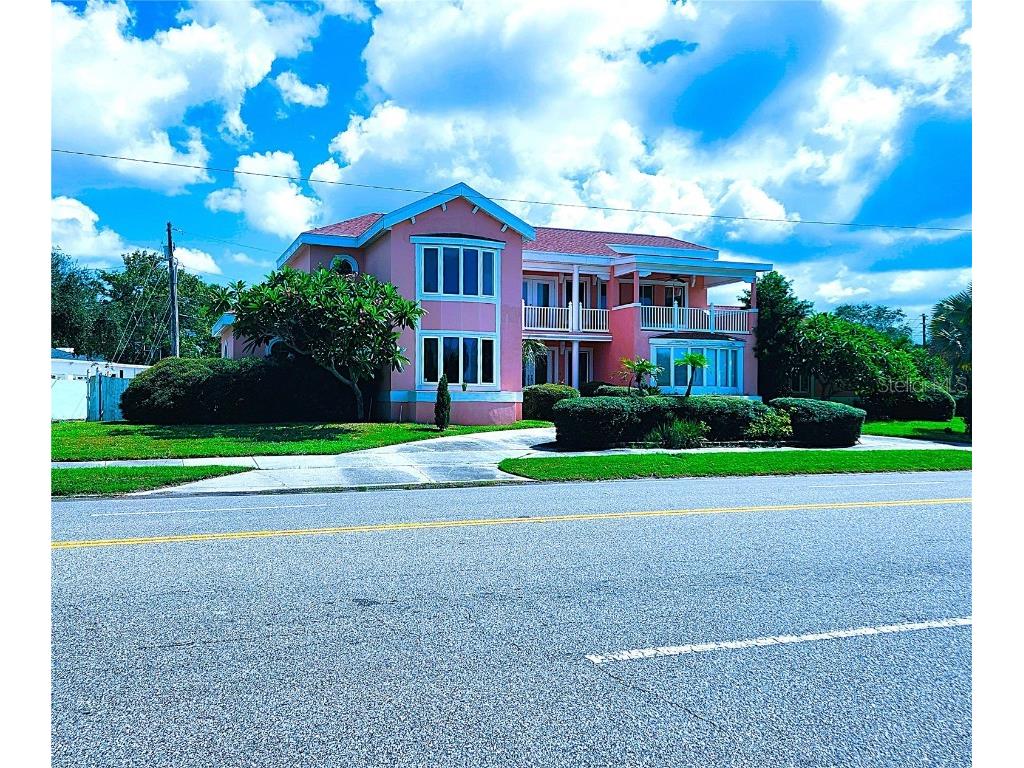 101 Park Street N Saint Petersburg FL 33710 TB8306023 image1