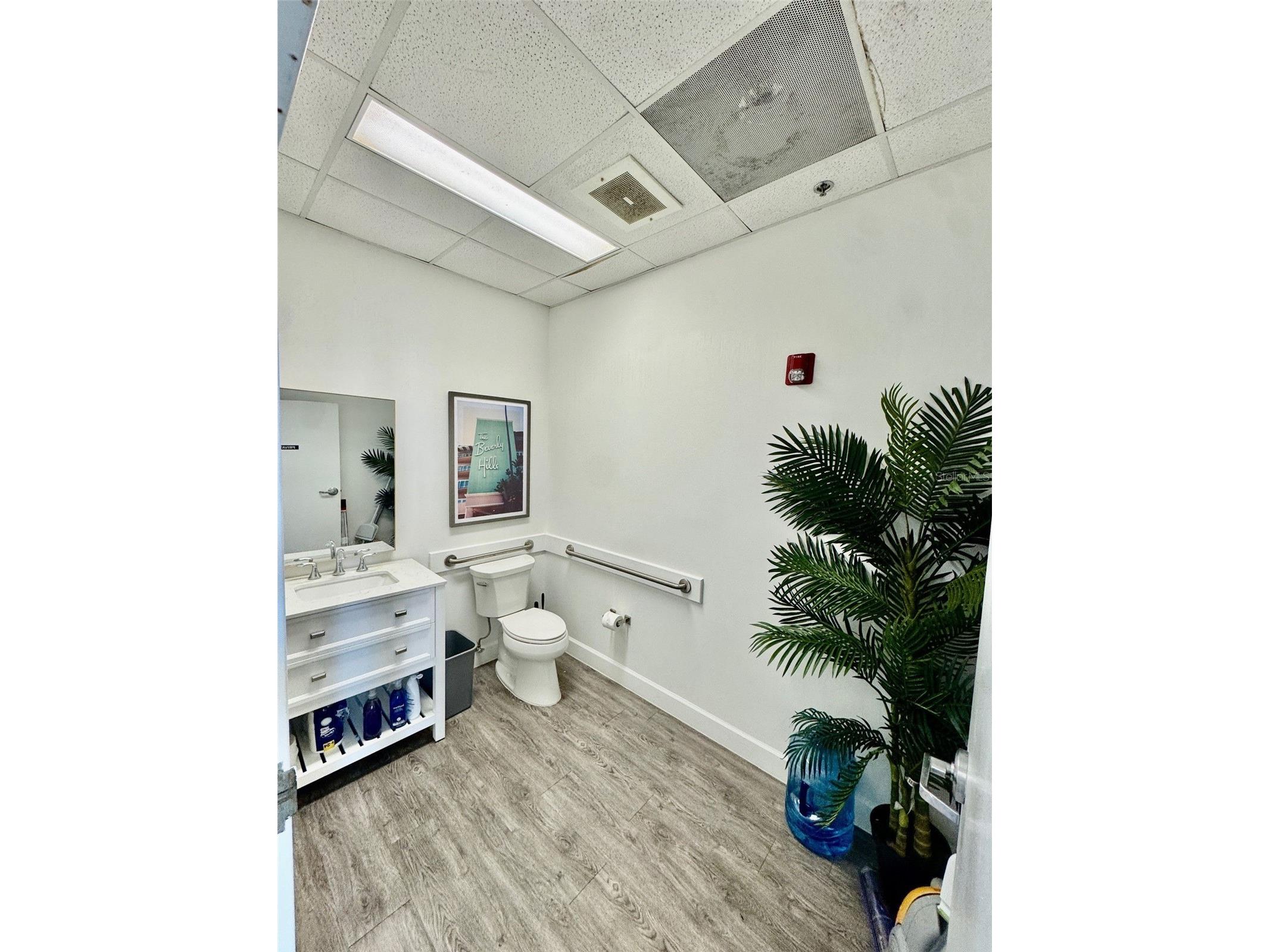 101 Pine Avenue Anna Maria FL 34216 A4680294 image11