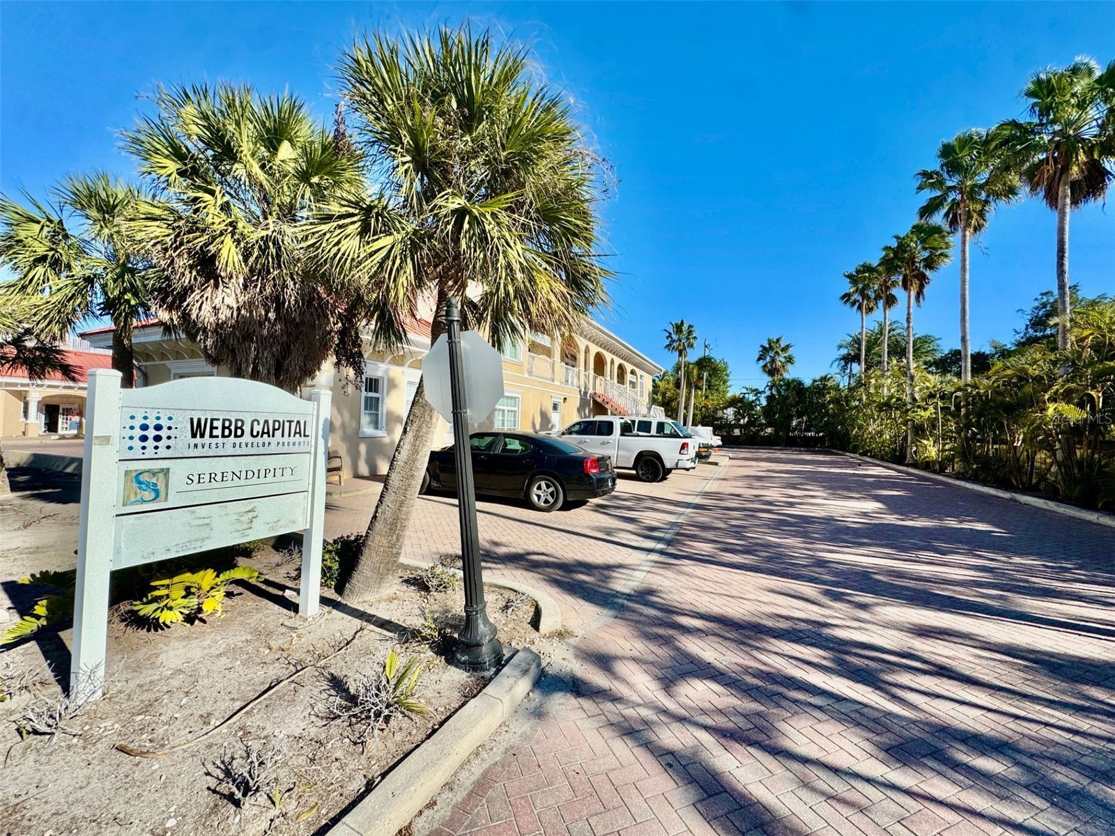 101 Pine Avenue Anna Maria FL 34216 A4680294 image2