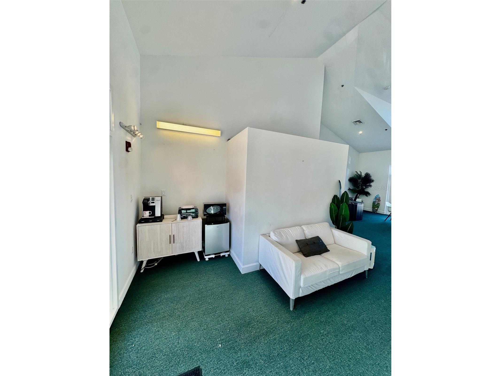 101 Pine Avenue Anna Maria FL 34216 A4680294 image6
