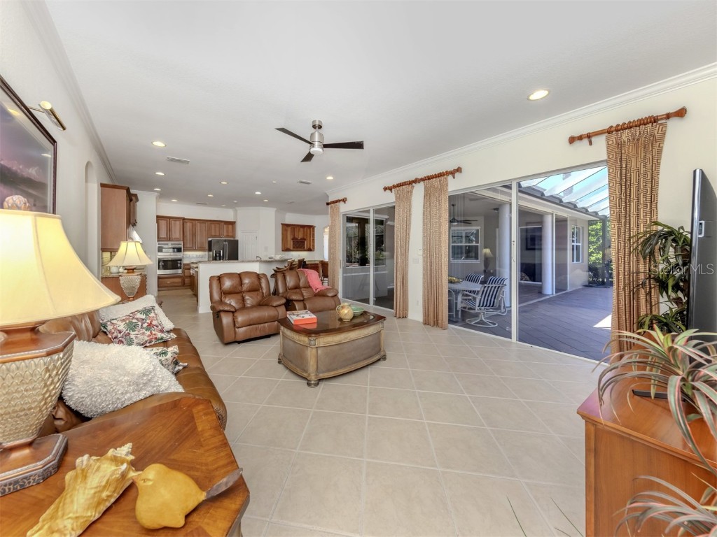 101 Portofino Drive North Venice FL 34275 N6137983 image14