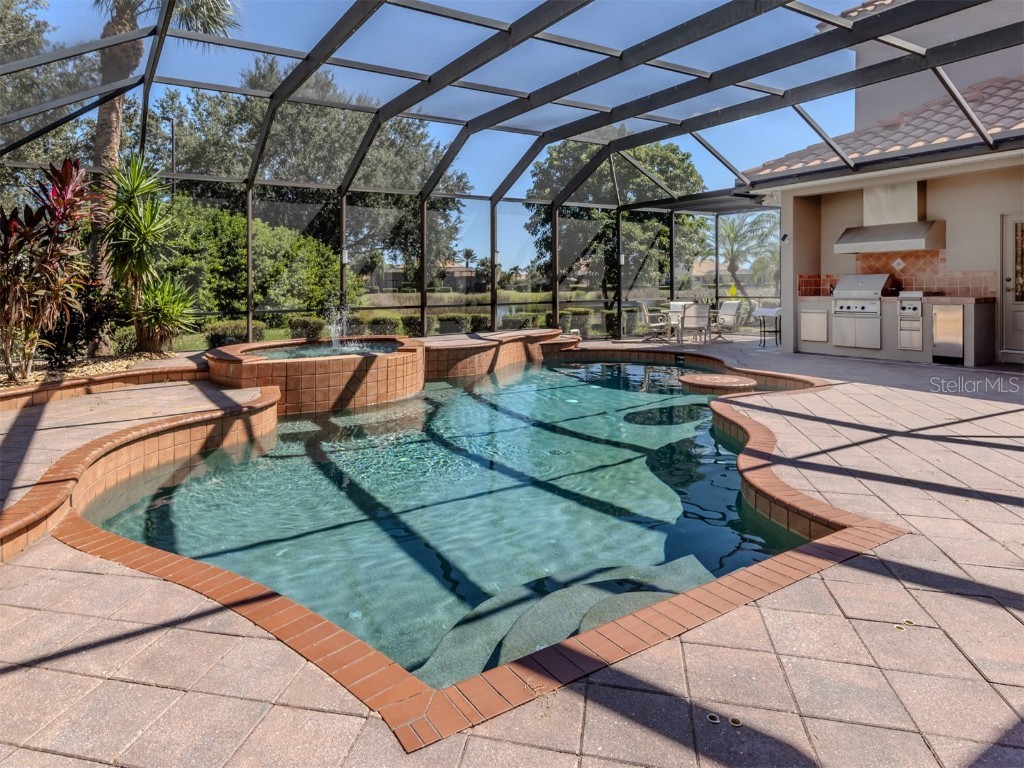 101 Portofino Drive North Venice FL 34275 N6137983 image34
