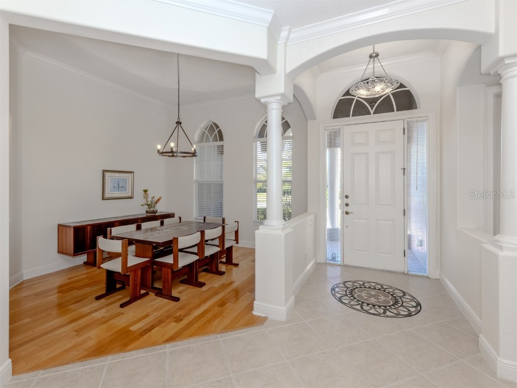 101 Portofino Drive North Venice FL 34275 N6137983 image4