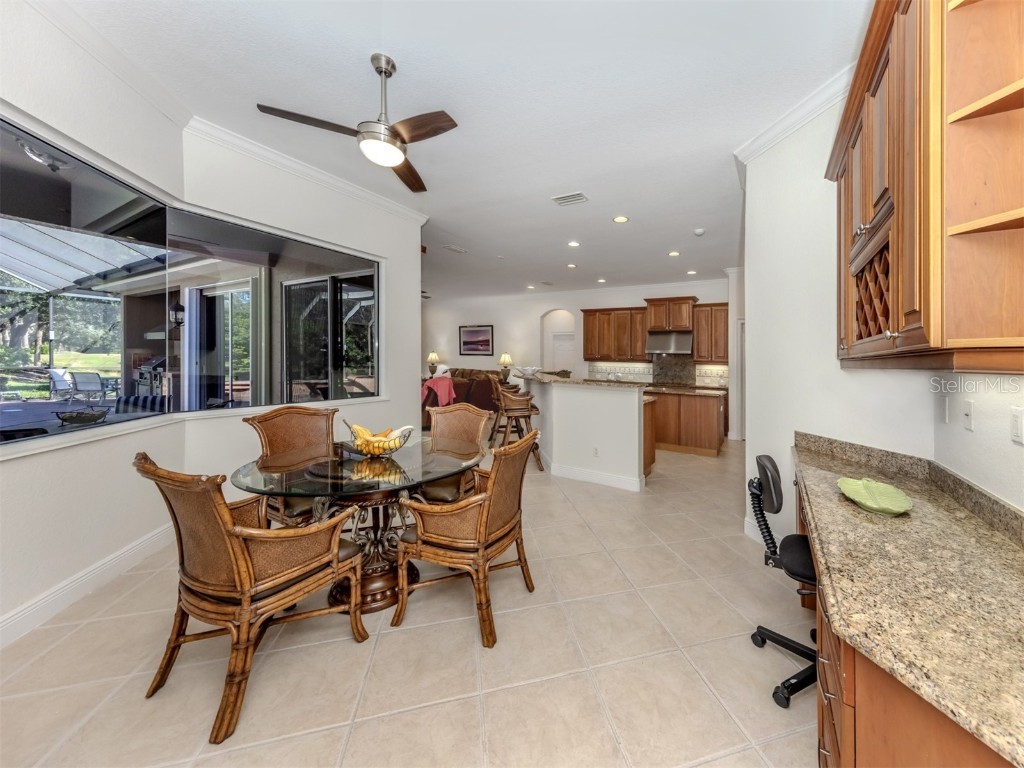 101 Portofino Drive North Venice FL 34275 N6137983 image8