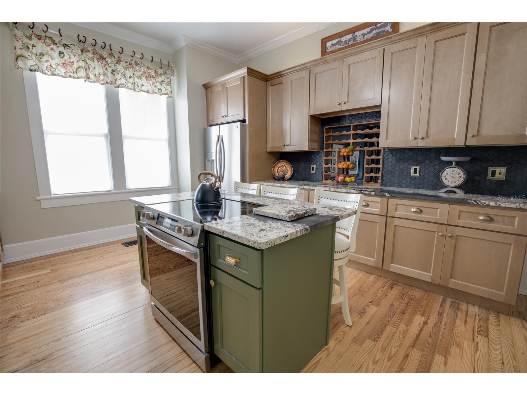 101 Read Street Tarpon Springs FL 34689 TB8429930 image17