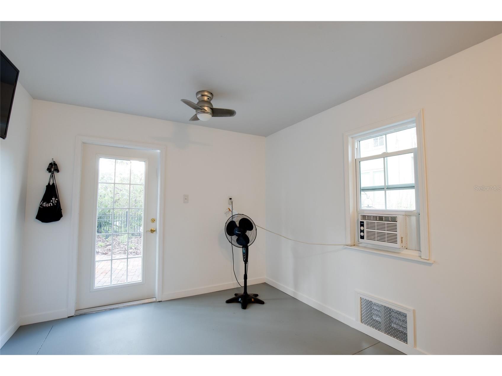 101 Read Street Tarpon Springs FL 34689 TB8429930 image69