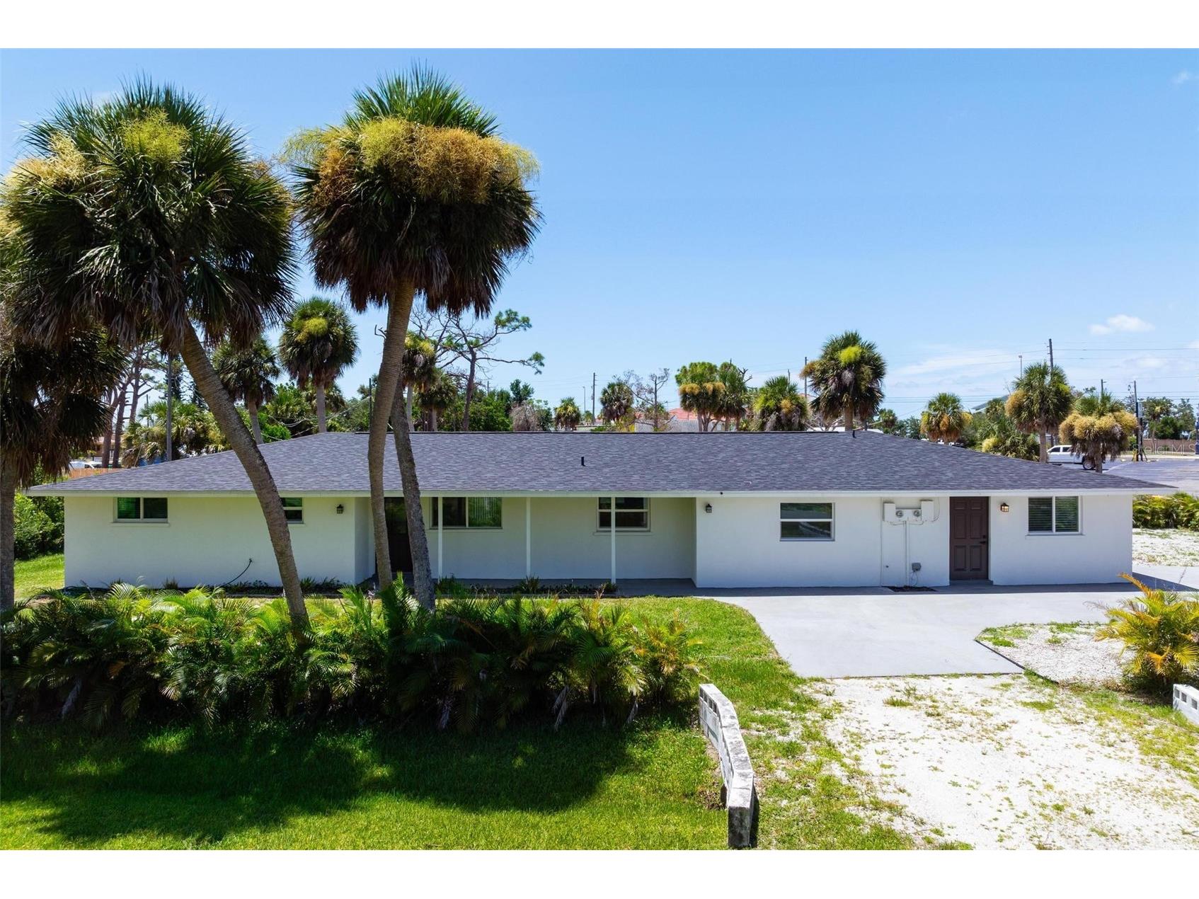 101 Riverview Avenue Englewood FL 34223 C7514242 image1