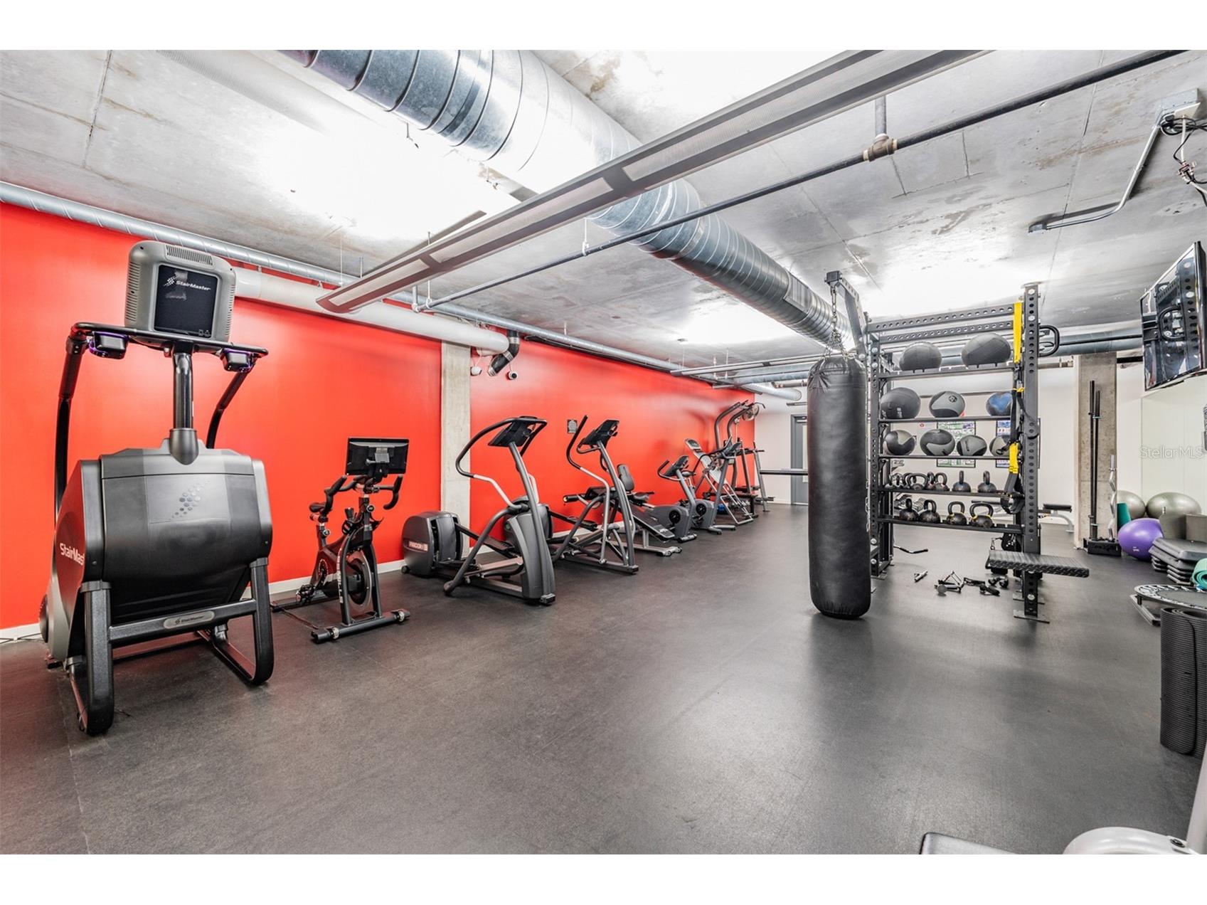 101 S 12th Street #401 Tampa FL 33602 TB8425191 image36