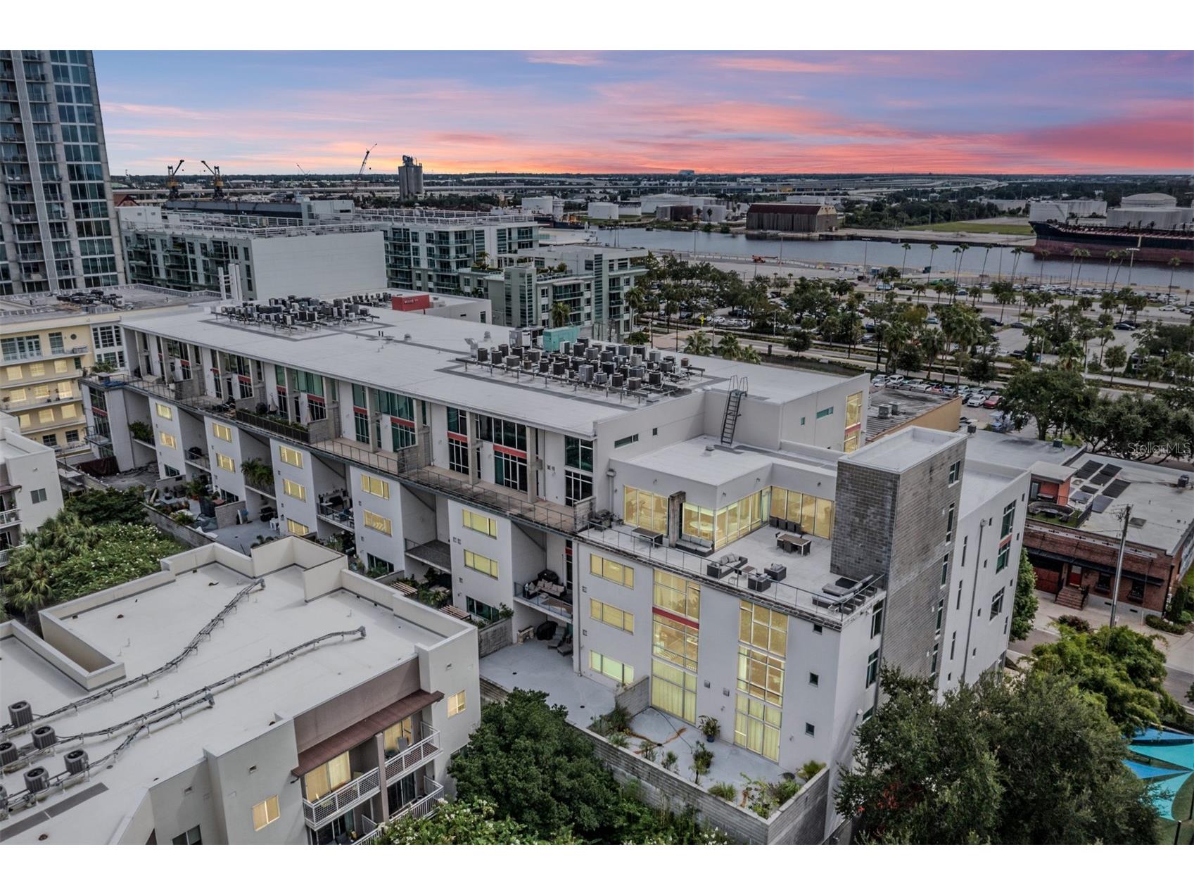 101 S 12th Street #401 Tampa FL 33602 TB8425191 image41