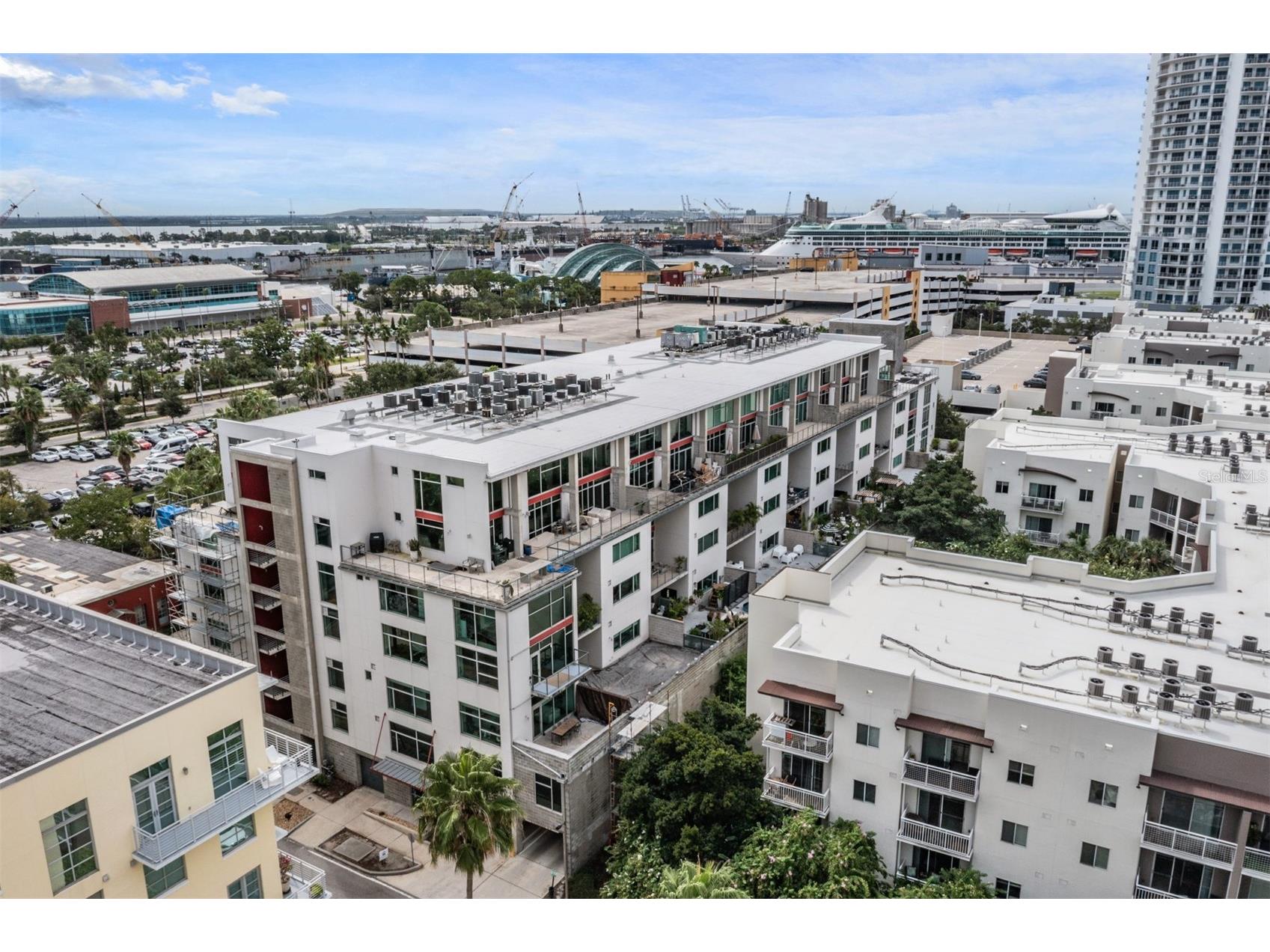 101 S 12th Street #401 Tampa FL 33602 TB8425191 image48