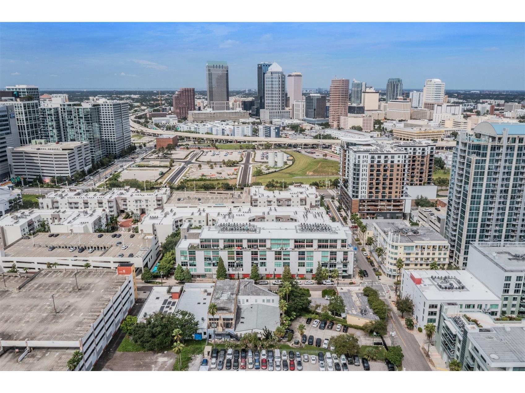 101 S 12th Street #401 Tampa FL 33602 TB8425191 image49