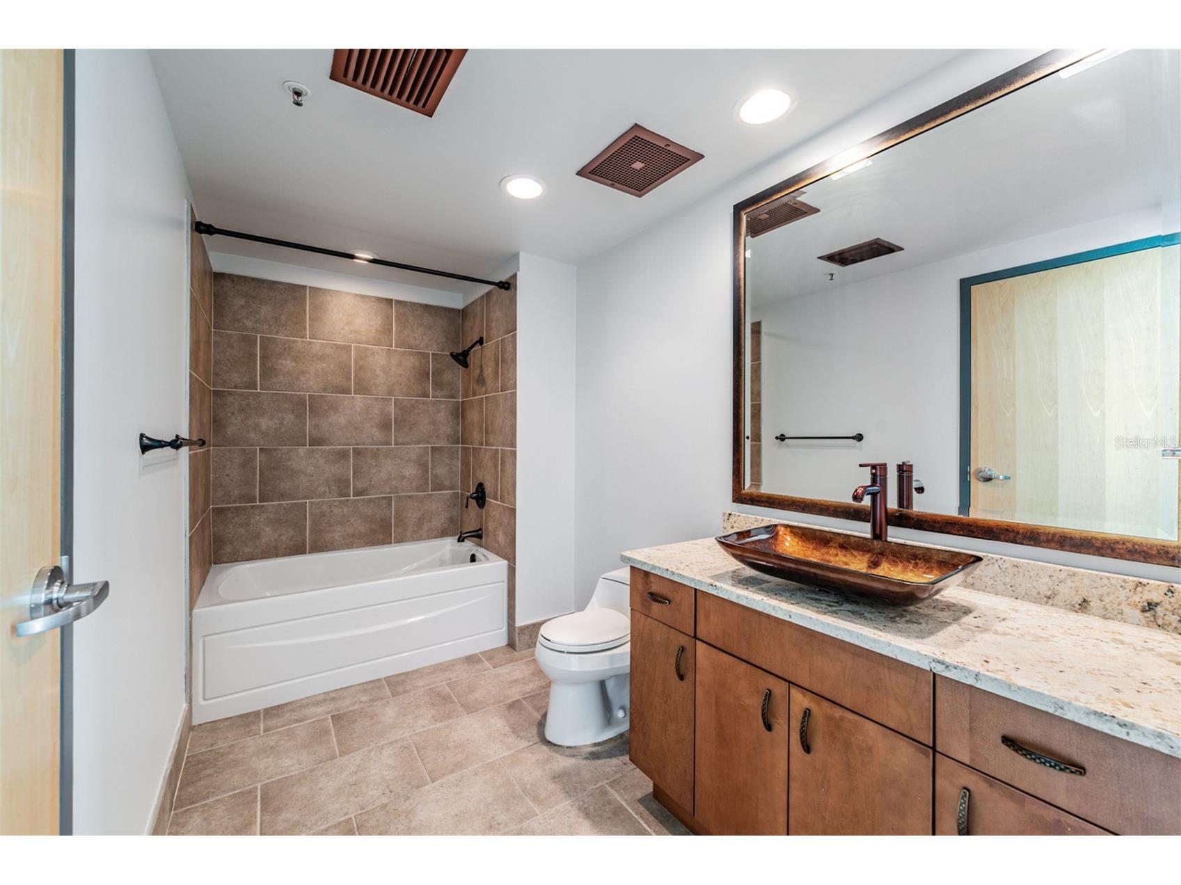 101 S 12th Street #401 Tampa FL 33602 TB8425191 image9