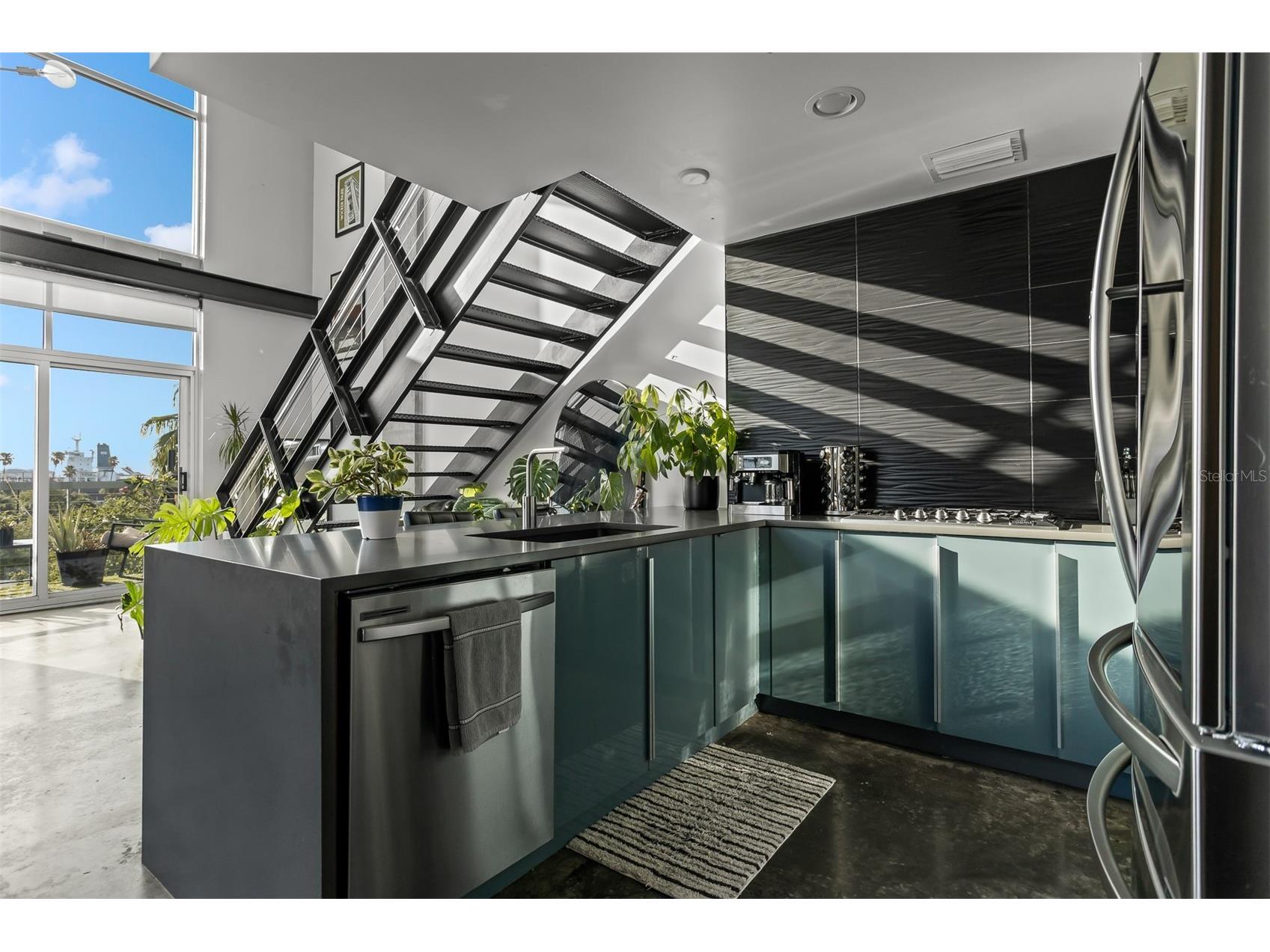 101 S 12th Street #402 Tampa FL 33602 TB8527959 image4