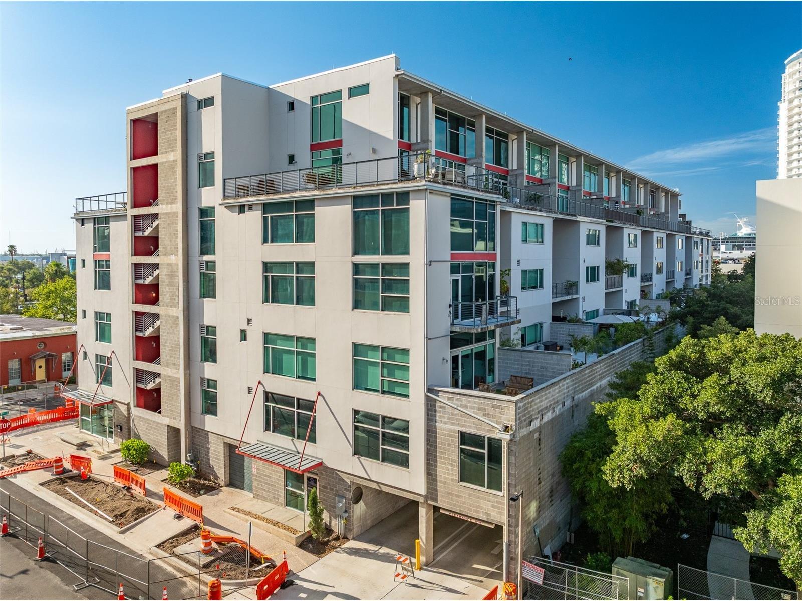 101 S 12th Street #402 Tampa FL 33602 TB8527959 image48