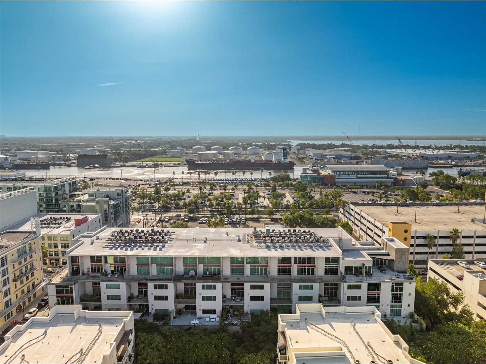 101 S 12th Street #402 Tampa FL 33602 TB8527959 image54