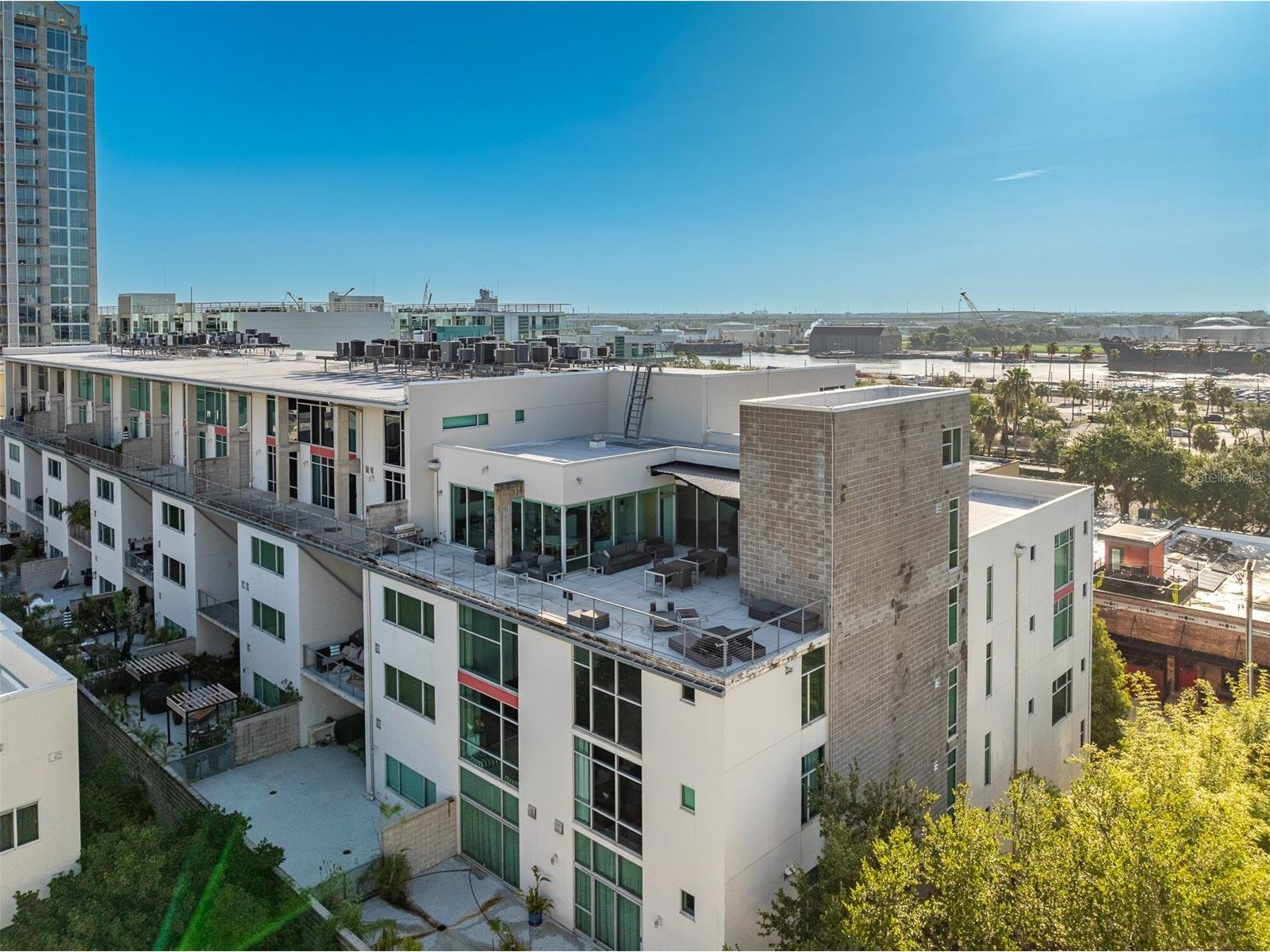 101 S 12th Street #402 Tampa FL 33602 TB8527959 image56