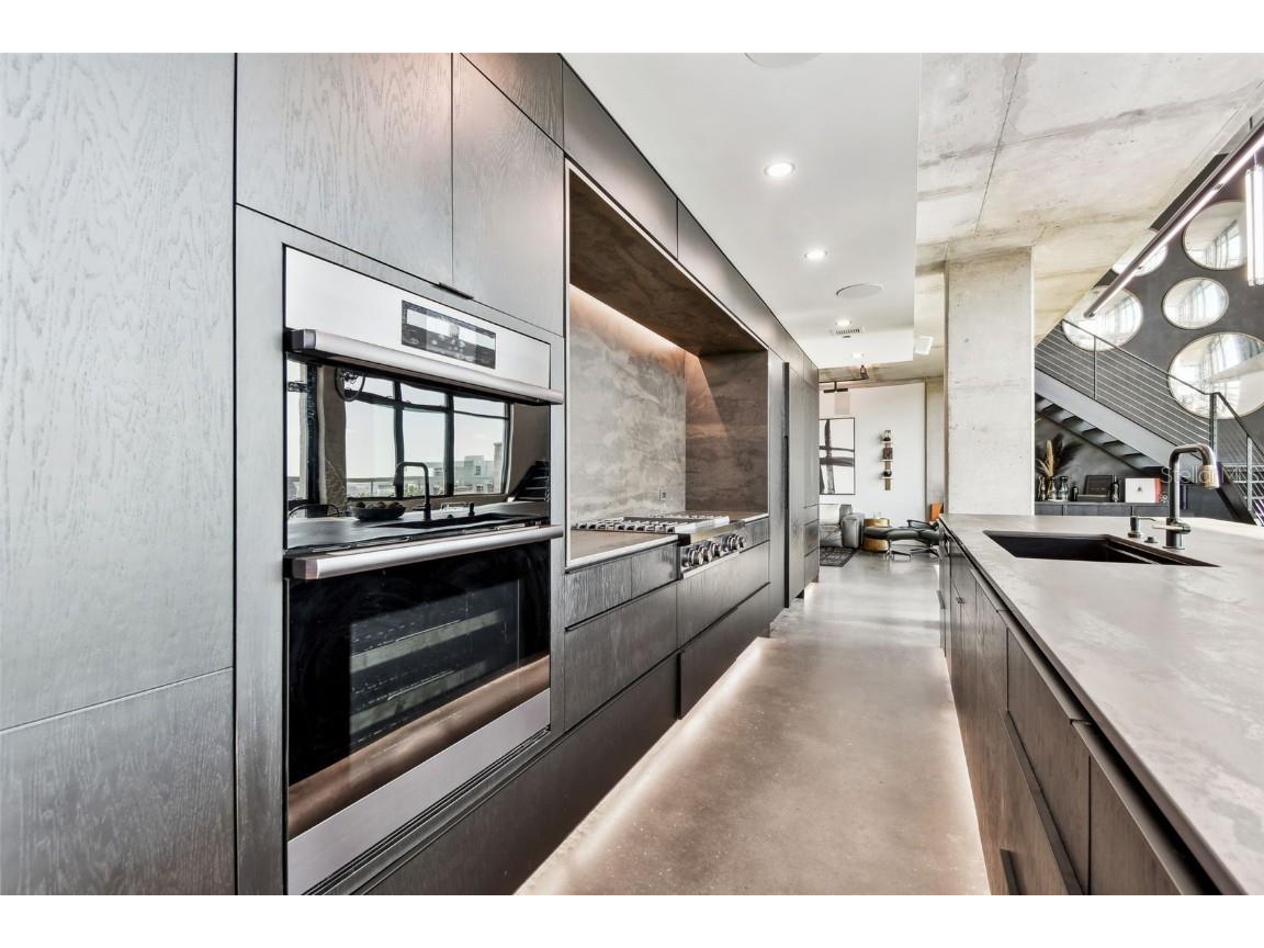 101 S 12th Street #612 Tampa FL 33602 TB8411748 image26