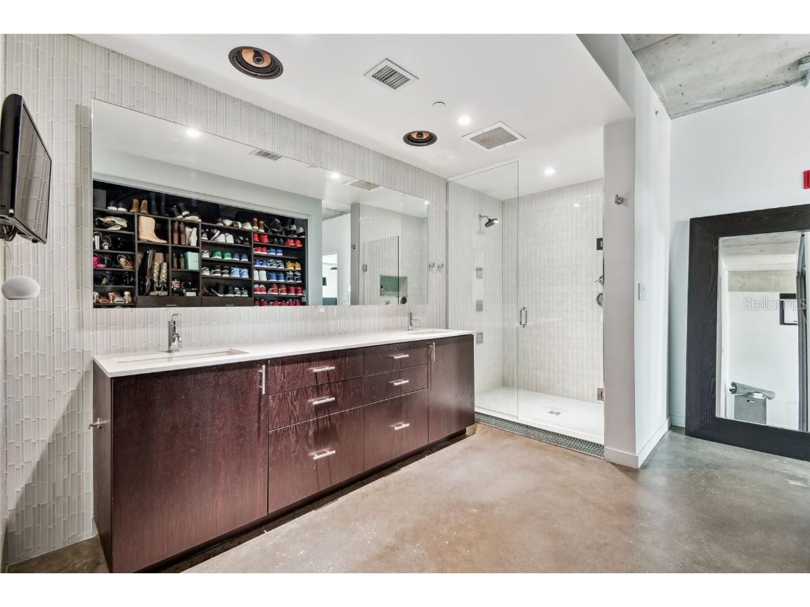 101 S 12th Street #612 Tampa FL 33602 TB8411748 image50