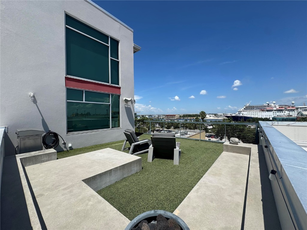 101 S 12th Street #612 Tampa FL 33602 TB8411748 image61