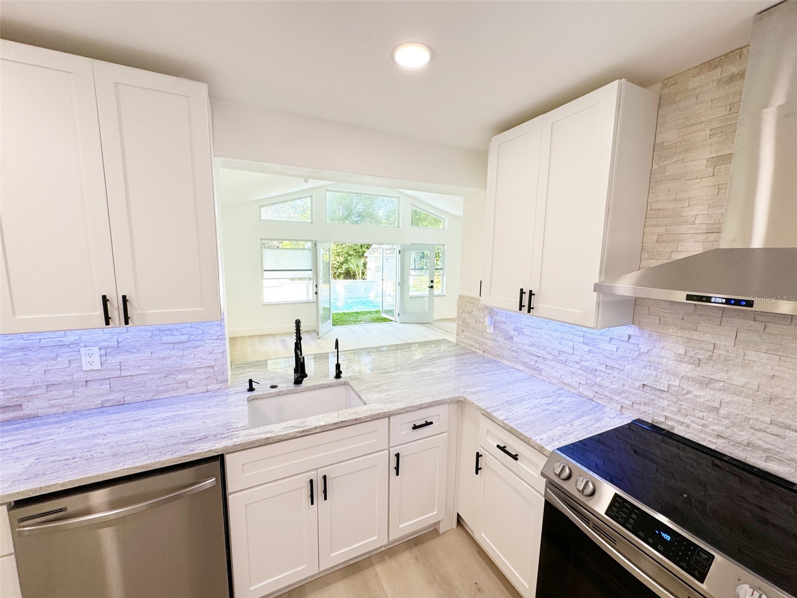 101 S Corona Avenue Clearwater FL 33765 TB8513030 image4