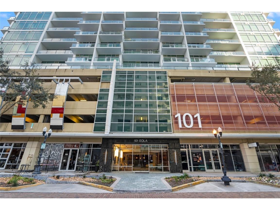 101 S Eola Drive #1001 Orlando FL 32801 O6281998 image1