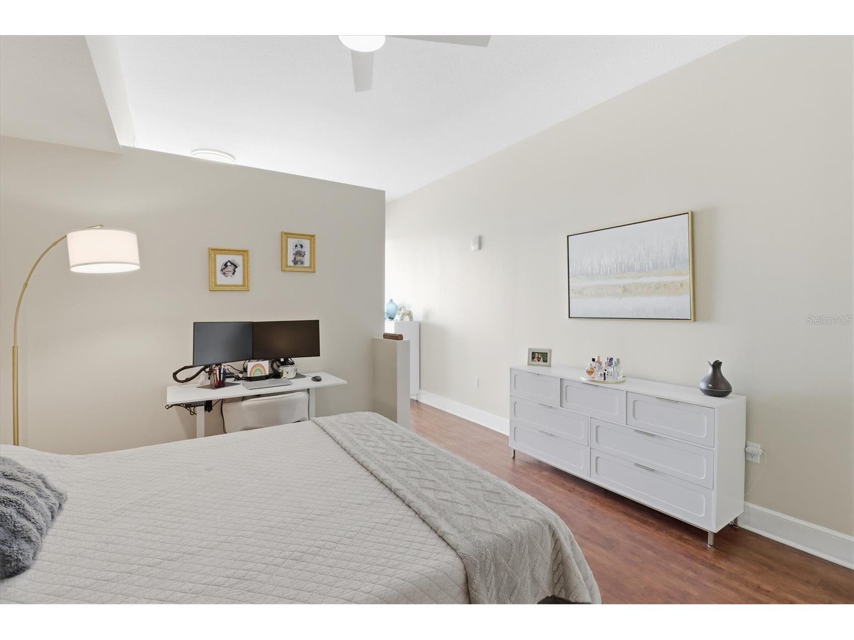 101 S Eola Drive #1104 Orlando FL 32801 TB8404897 image6