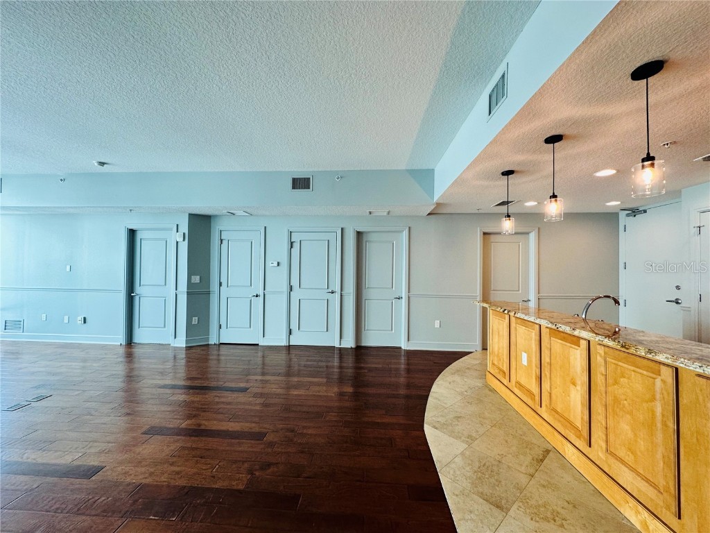 101 S Eola Drive #1209 Orlando FL 32801 O6356643 image7