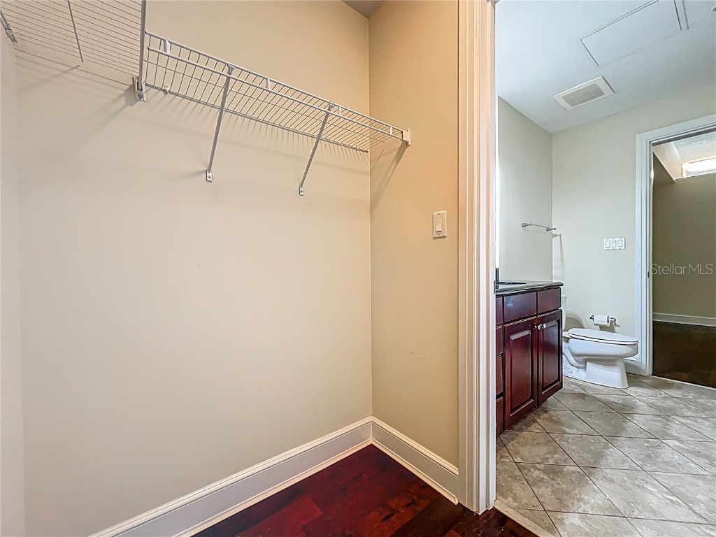 101 S Eola Drive #607 Orlando FL 32801 S5129770 image32