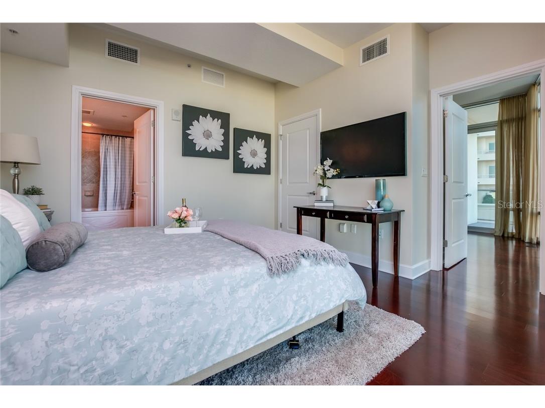 101 S Eola Drive #621 Orlando FL 32801 O6363820 image17