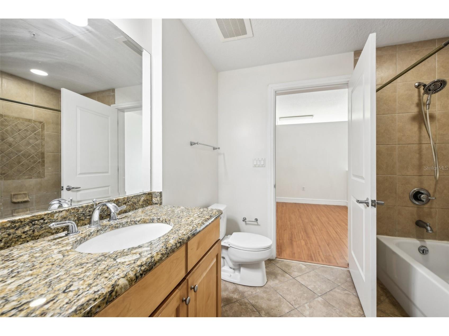 101 S Eola Drive #707 Orlando FL 32801 O6382208 image24