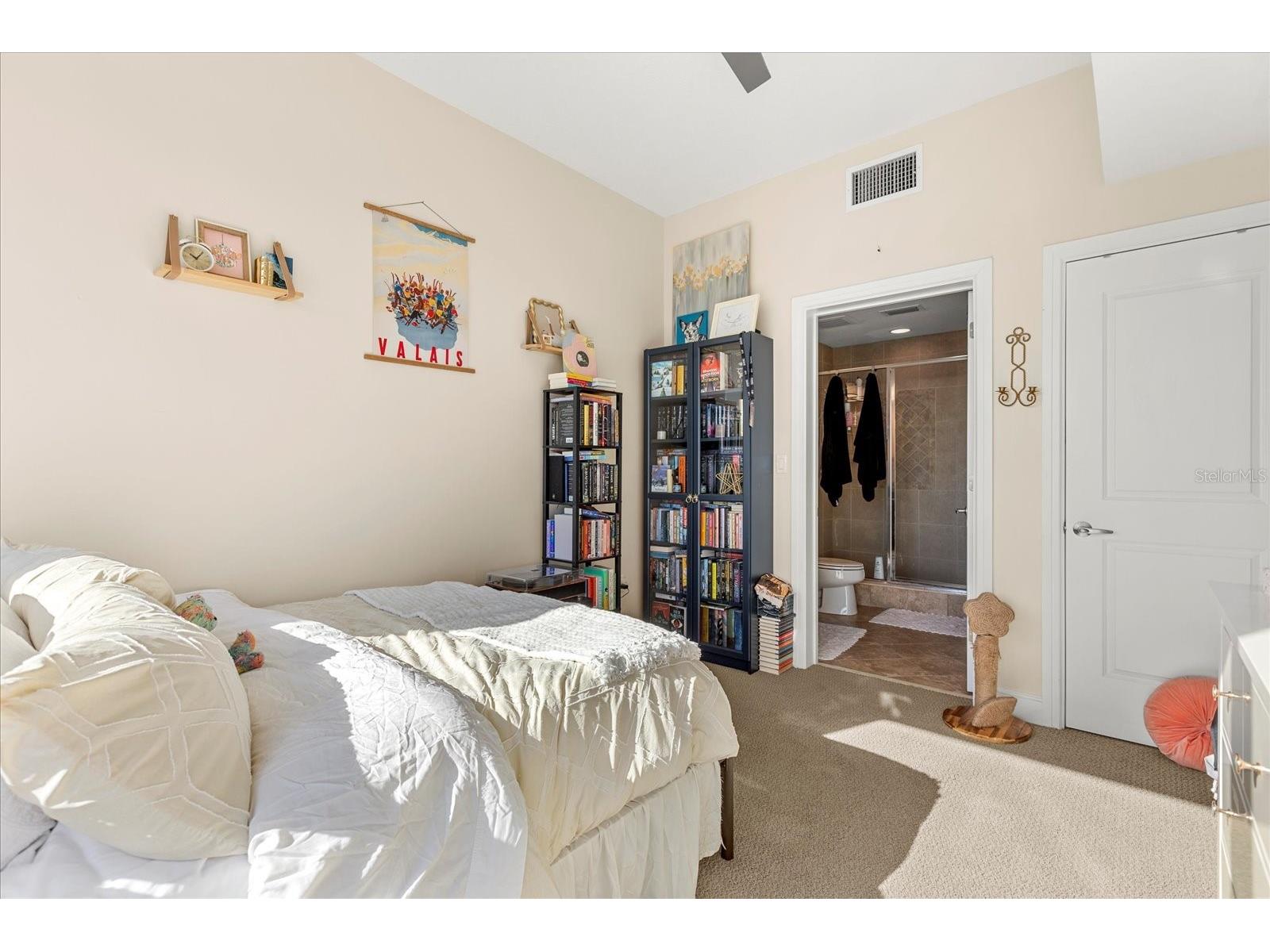 101 S Eola Drive #902 Orlando FL 32801 O6292367 image17