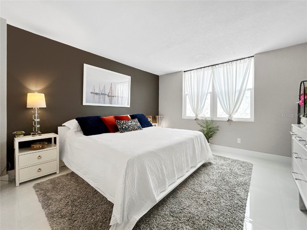 101 S Gulfstream Ave #9C Sarasota FL 34236 A4672134 image19