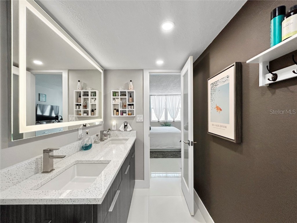 101 S Gulfstream Ave #9C Sarasota FL 34236 A4672134 image23