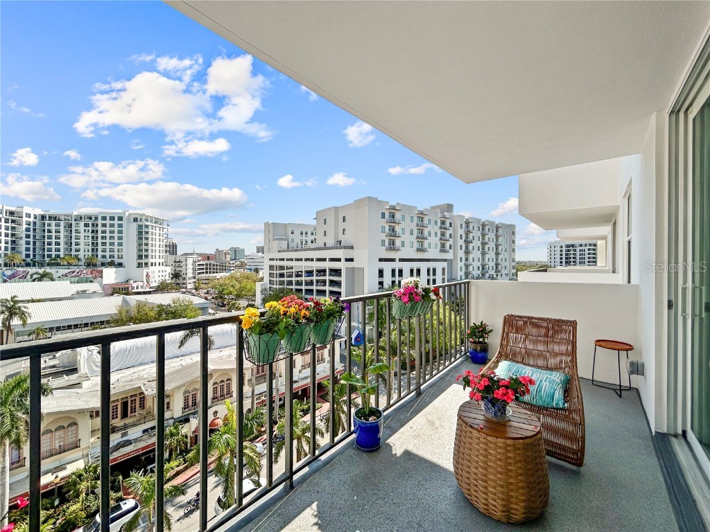 101 S Gulfstream Ave #9C Sarasota FL 34236 A4672134 image25