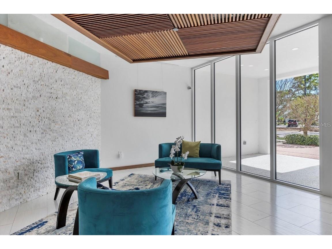 101 S Gulfstream Ave #9C Sarasota FL 34236 A4672134 image5