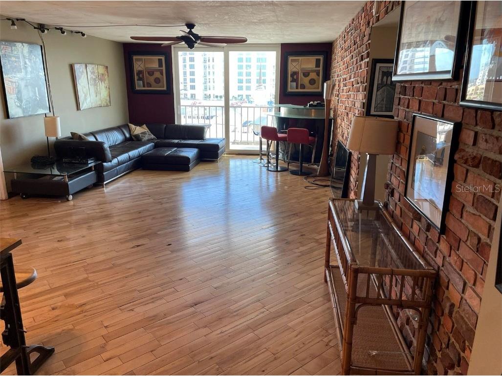 101 S Gulfstream Avenue #10B Sarasota FL 34236 O6346773 image17