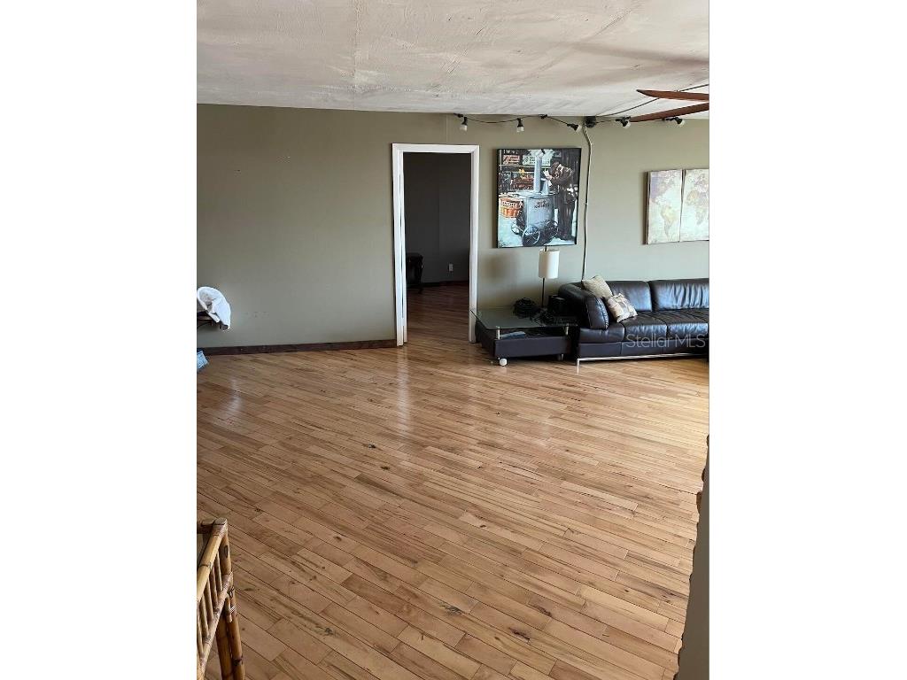 101 S Gulfstream Avenue #10B Sarasota FL 34236 O6346773 image22