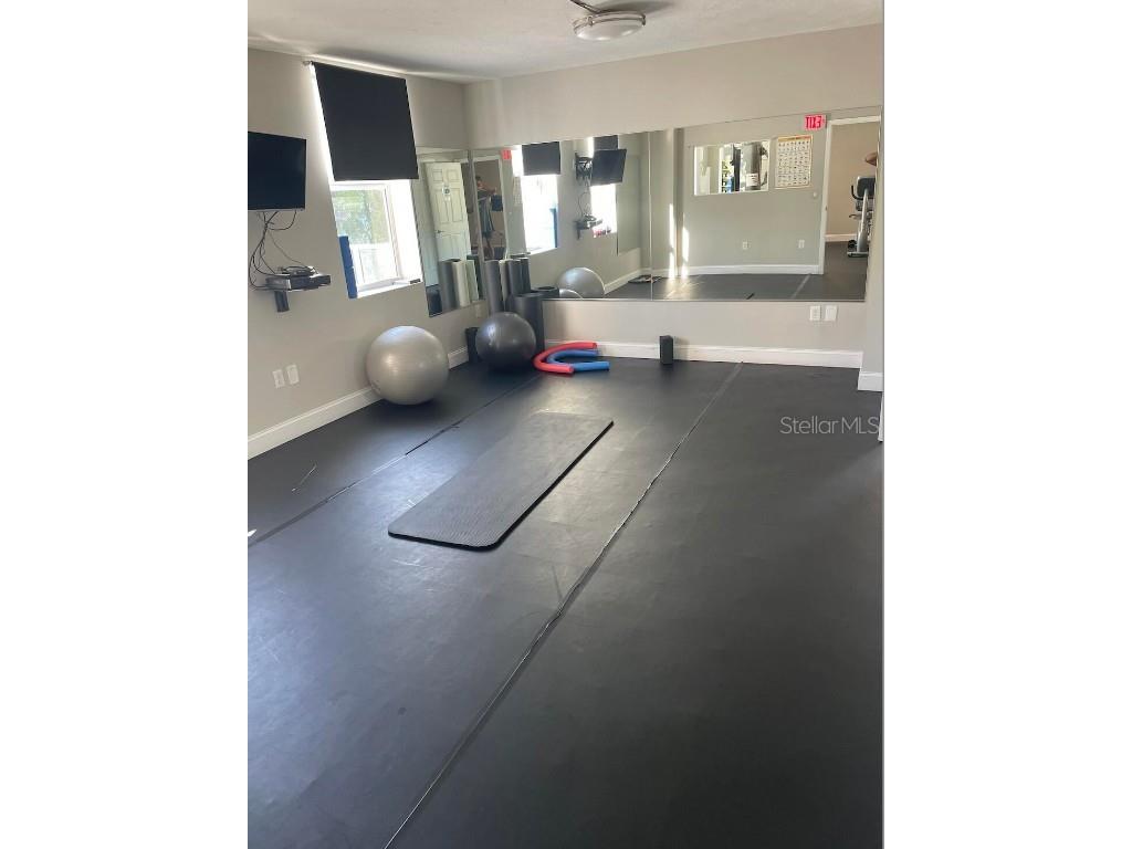 101 S Gulfstream Avenue #10B Sarasota FL 34236 O6346773 image7