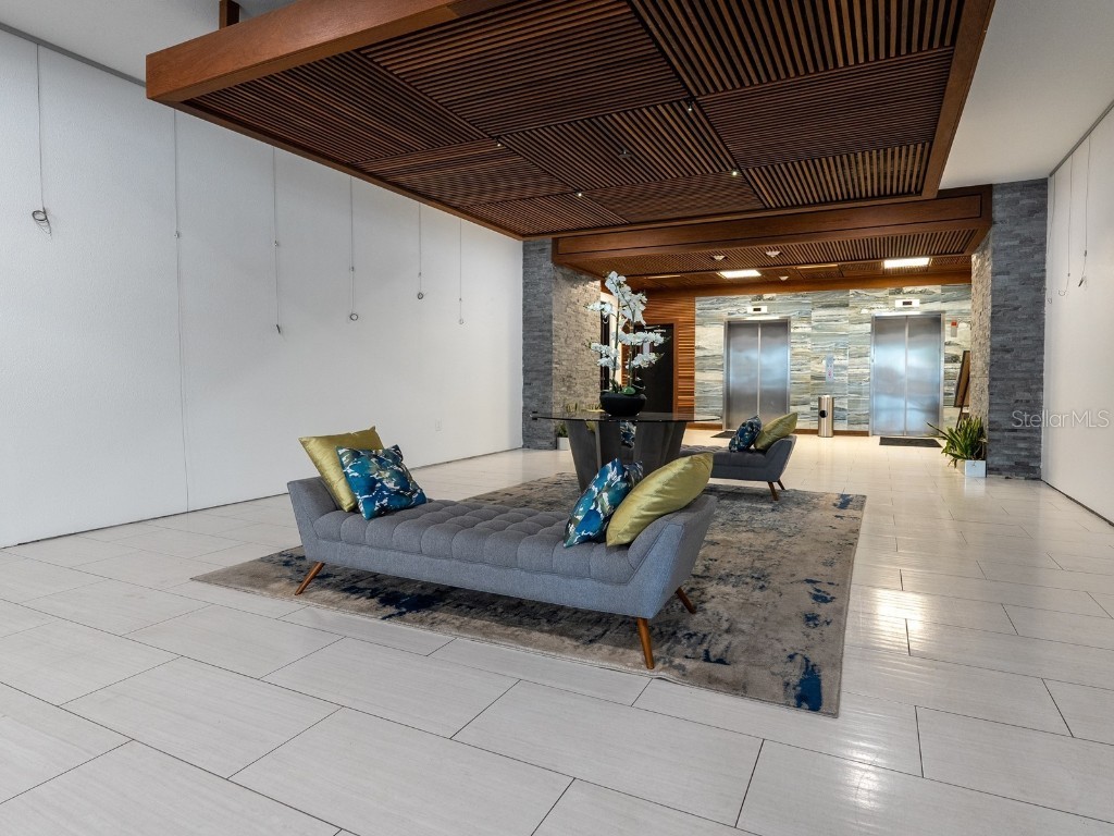 101 S Gulfstream Avenue #10E Sarasota FL 34236 - SARASOTA BAY A4636231 image19