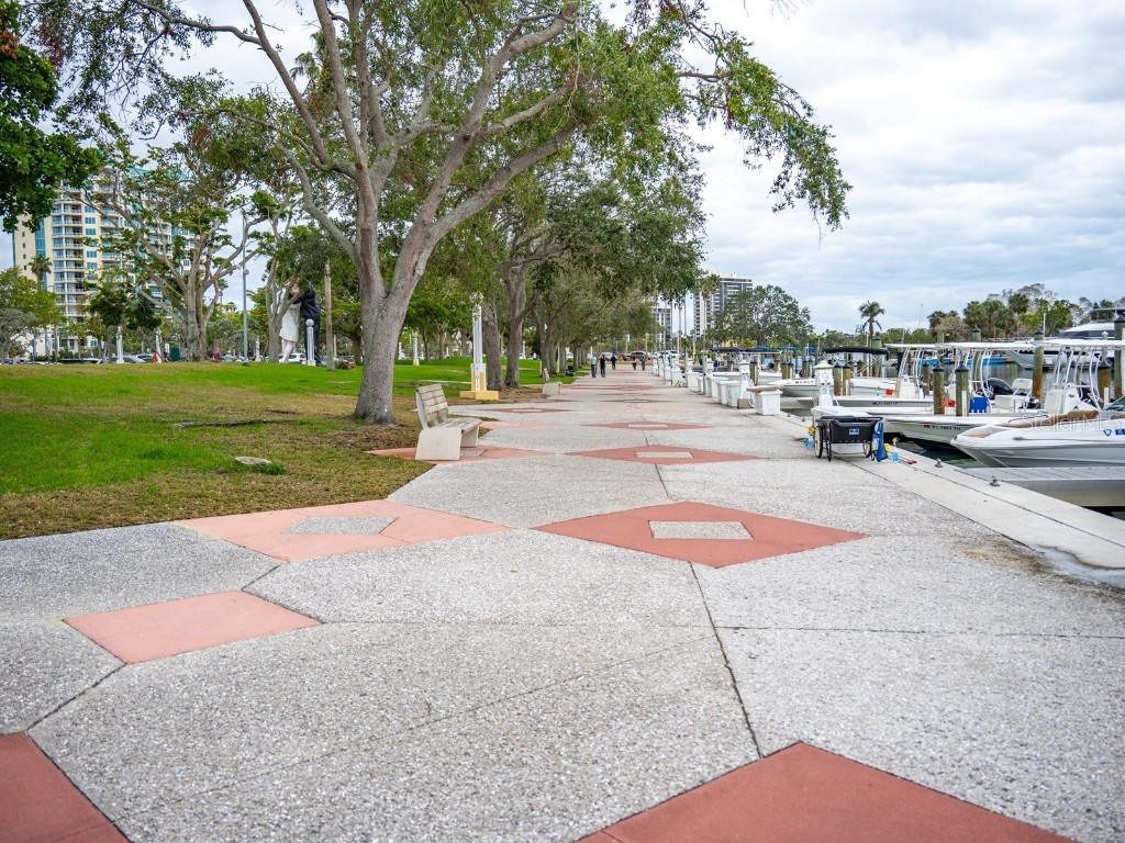 101 S Gulfstream Avenue #10E Sarasota FL 34236 - SARASOTA BAY A4636231 image46