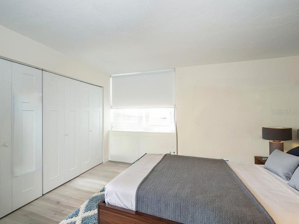 101 S Gulfstream Avenue #10E Sarasota FL 34236 - SARASOTA BAY A4672845 image12